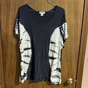 Style & Co. Black and White Short Sleeve Top